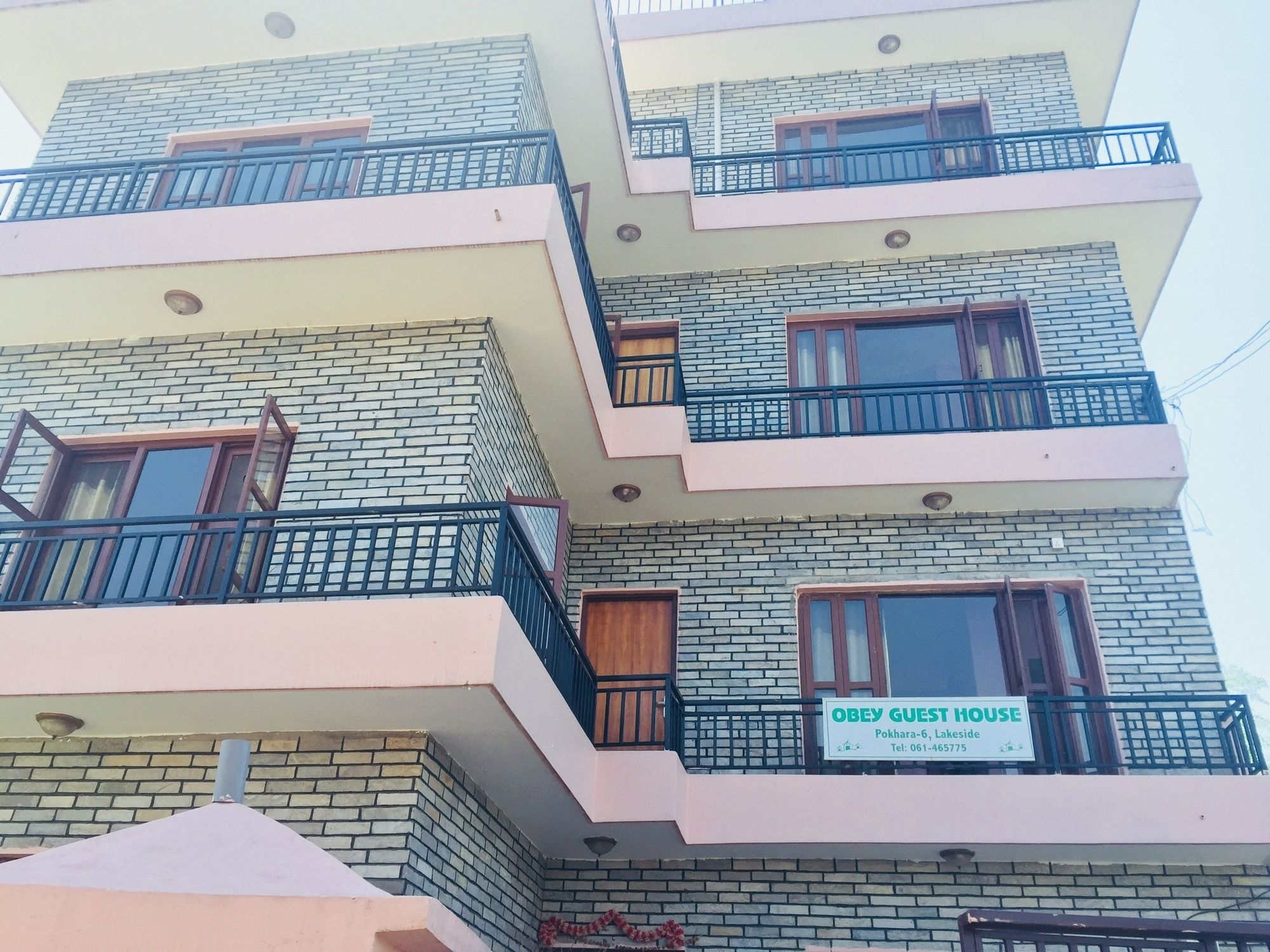 Obey Guest House Pokhara Exteriör bild